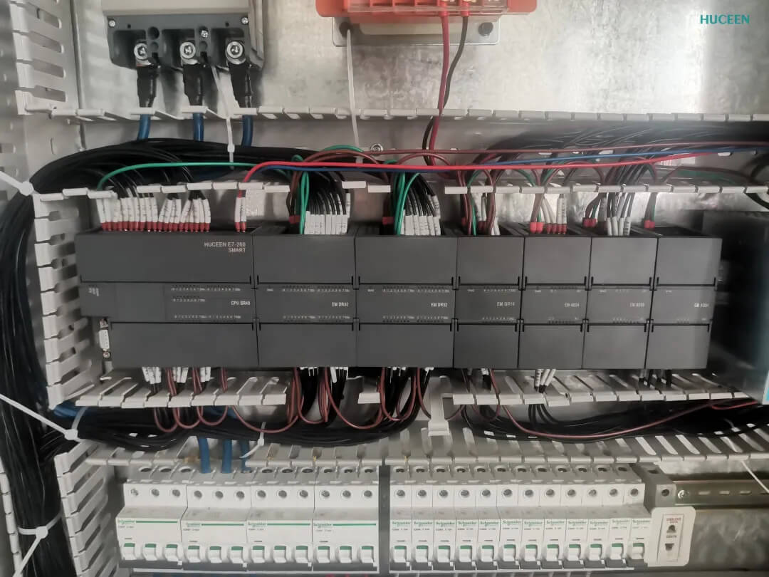 Application of Huceen E7-200 SMART in Heat Treatment Industrial Furnace